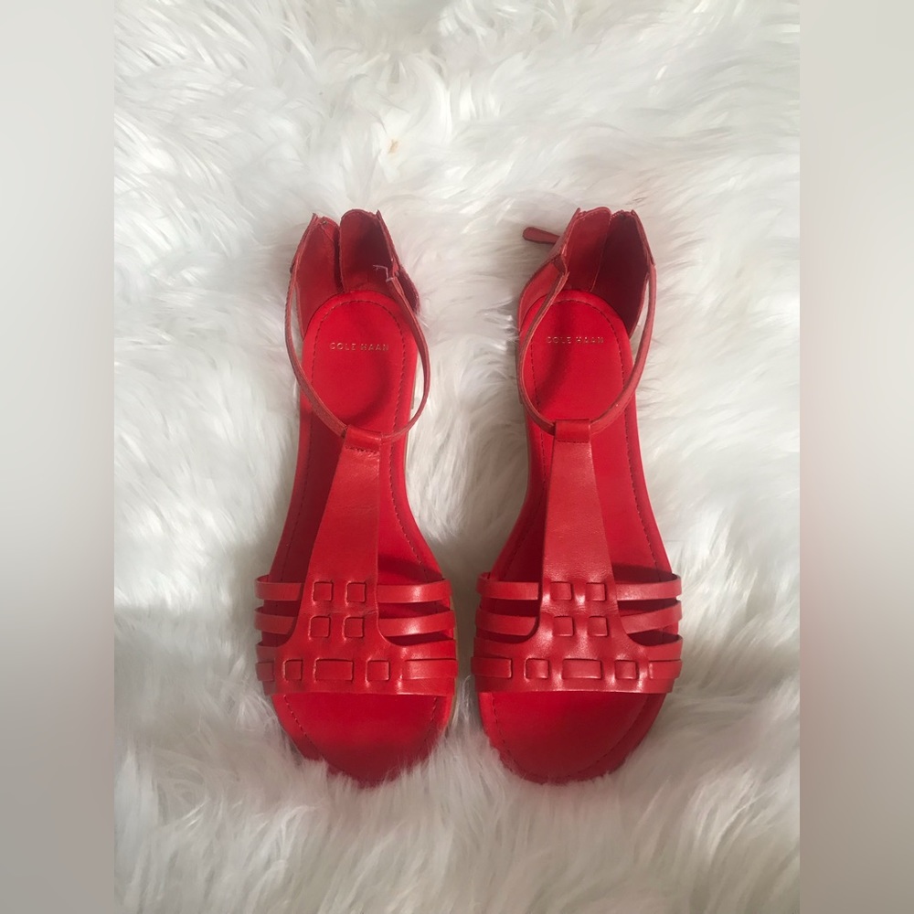 Brand: Cole HAAN genuine leather sandals in 🍎 red size :7B